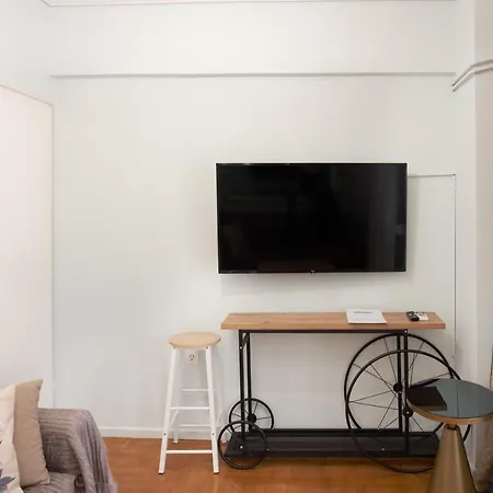Ag.sofias Minkk, 2b/room+balcony Салоніки