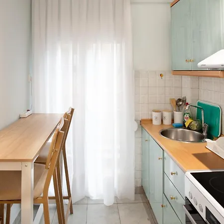 Ag.sofias Minkk, 2b/room+balcony * Салоніки